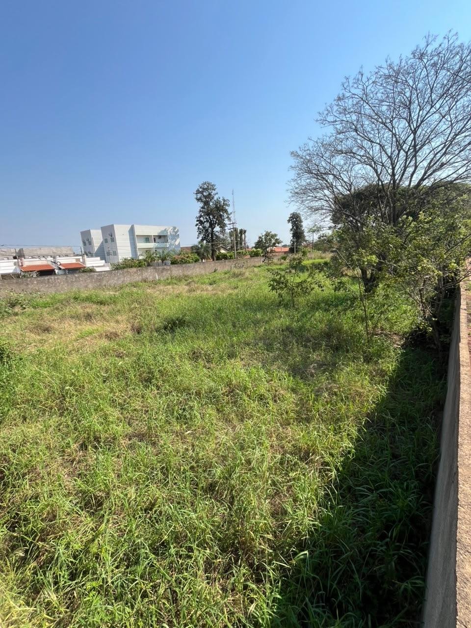 Terreno à venda – Santos Dumont