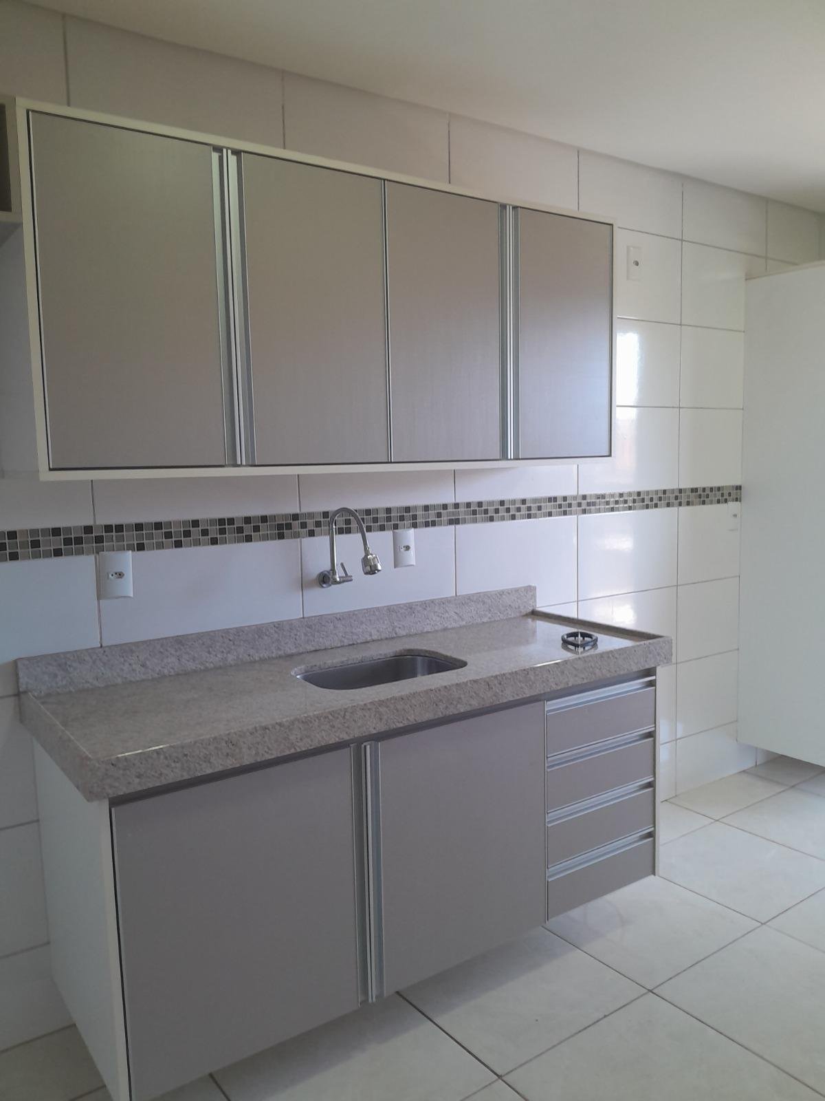 Apartamento à venda – Colinos
